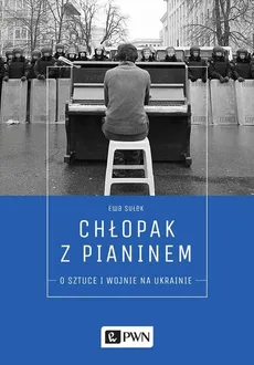 Chłopak z pianinem - Ewa Sułek